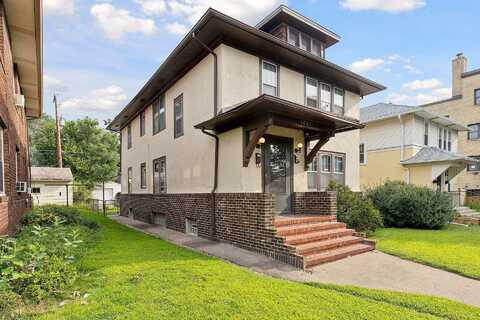 Charles, SAINT PAUL, MN 55104