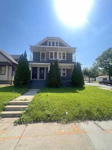 27Th, MILWAUKEE, WI 53216