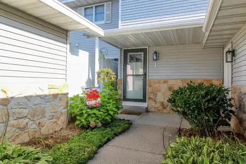 Alpine Village, CAMBRIDGE, WI 53523