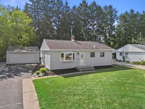 Highland, THIENSVILLE, WI 53092