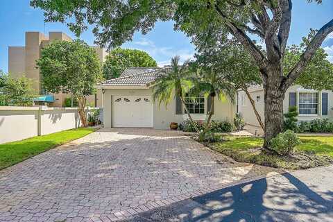 Sabal Gardens Ln, Boca Raton, FL 33487