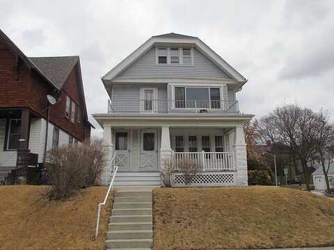 49Th, MILWAUKEE, WI 53208