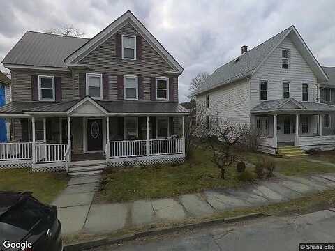 Dyberry Pl, Honesdale, PA 18431