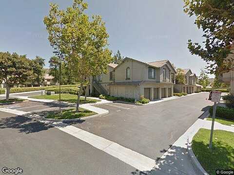 Chaumont, FOOTHILL RANCH, CA 92610