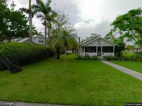 10Th, NAPLES, FL 34102