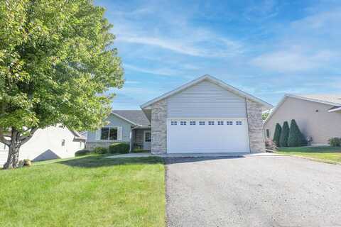 Seven Pines, ALEXANDRIA, MN 56308