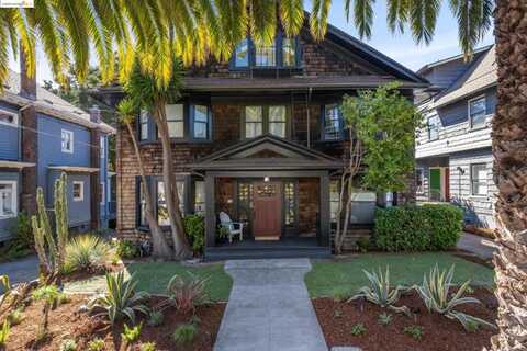 Hillegass Ave, Berkeley, CA 94705