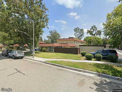W Pepper Tree, Anaheim, CA 92801