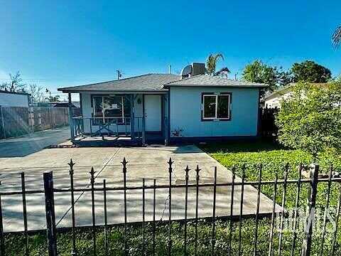 1/2 Center Street, Bakersfield, CA 93306