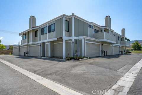 Crossglade Avenue, Canyon Country, CA 91351