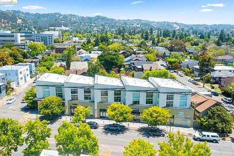 Dowling Pl, Berkeley, CA 94705