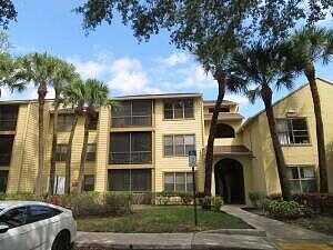 N Congress Avenue, Boynton Beach, FL 33426