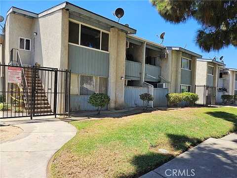 Schoenborn Street 163, Canoga Park, CA 91304