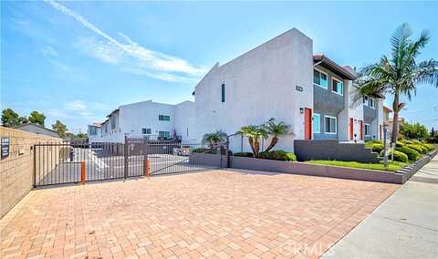 Grace Avenue 7, Carson, CA 90745