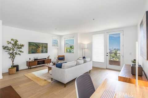 E Angeleno Avenue, Burbank, CA 91502