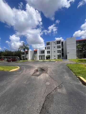 Evergreen Pl, Davie, FL 33324