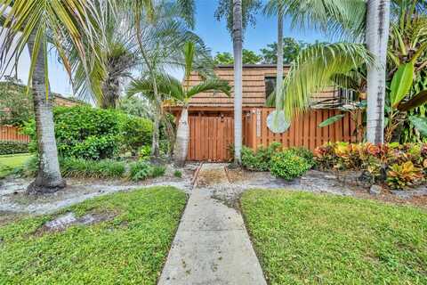 Sw 20Th Ct, Davie, FL 33324