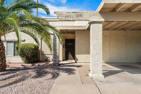 E Mariposa Way, Mesa, AZ 85208