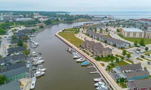 S Pier Drive #2, Sheboygan, WI 53081