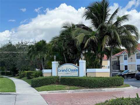 Riverside Dr, Coral Springs, FL 33067