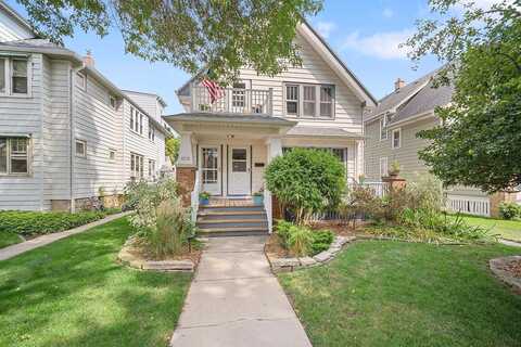 N Woodburn Street #2, Shorewood, WI 53211