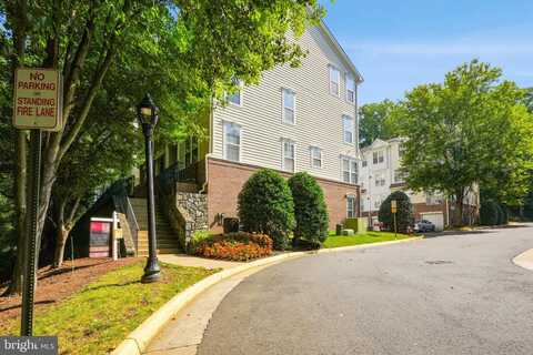 Lochleven Trl #1601B, FAIRFAX, VA 22030