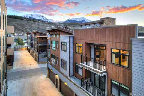 W 4Th Street #303E, Silverthorne, CO 80498