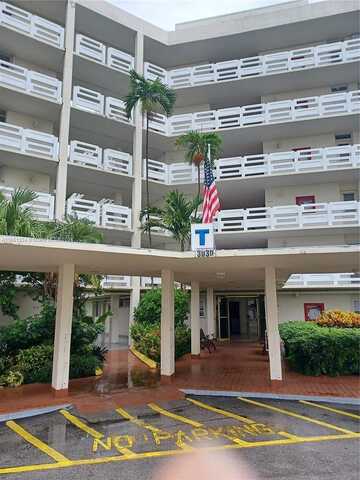 Marcos Dr, Aventura, FL 33160