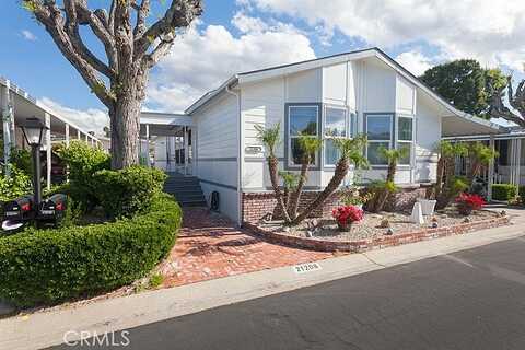 Blue Curl Way 1, Canyon Country, CA 91351