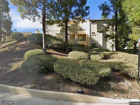 Lakeridge Cir 203, Chula Vista, CA 91913