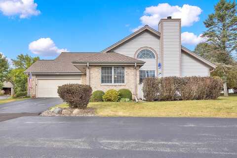 Springbrook N Drive #D, Waukesha, WI 53186