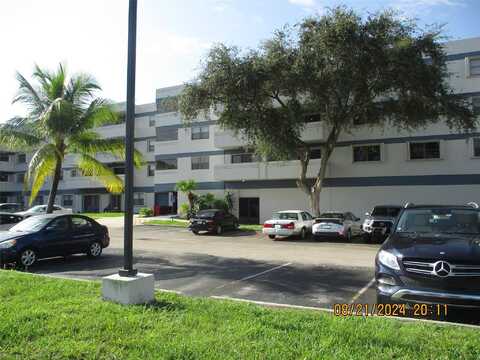 N 61 Avenue, Hollywood, FL 33024