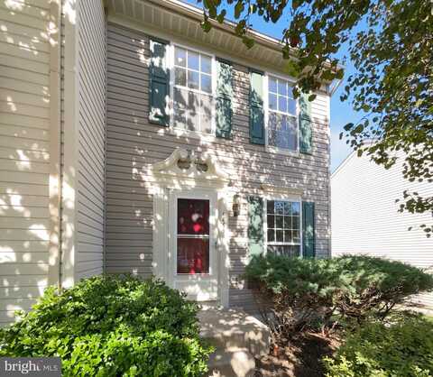 Tiger Lily Cir #36, WOODBRIDGE, VA 22192