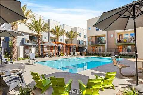 W Lincoln Avenue 103, Anaheim, CA 92801