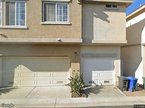 Canvas Drive 4, Chula Vista, CA 91913