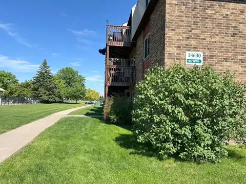 Garrett Avenue S #609, Apple Valley, MN 55124