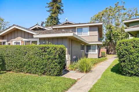 Ruby Ct 3, Capitola, CA 95010