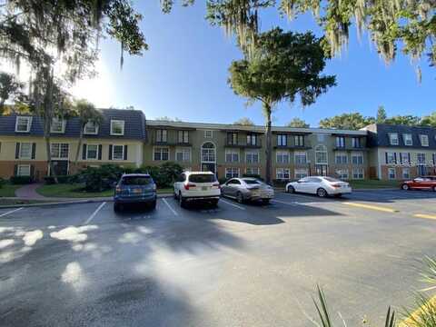 Versailles Drive #B, ORLANDO, FL 32808