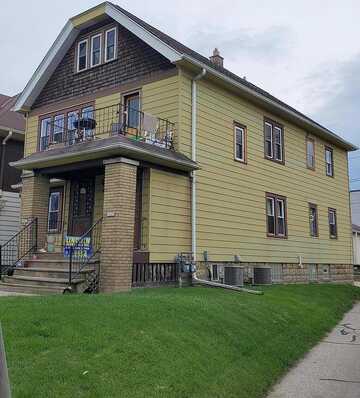 S 54Th Street #1227, West Milwaukee, WI 53214