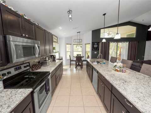 Tequesta, LAKE WALES, FL 33898