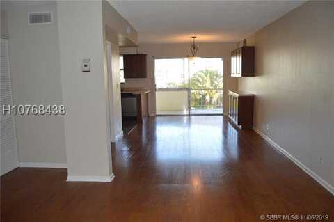 4Th, DEERFIELD BEACH, FL 33441