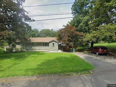 Mosher Pl, WEST HURLEY, NY 12491