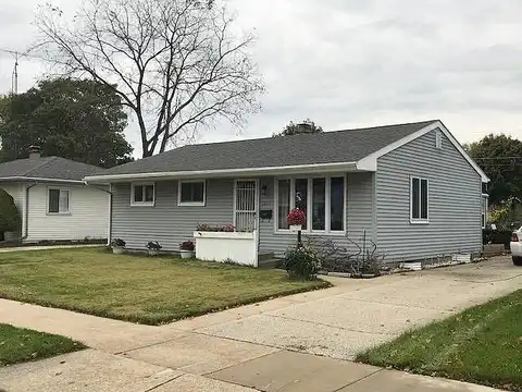 Pinehurst, RACINE, WI 53403