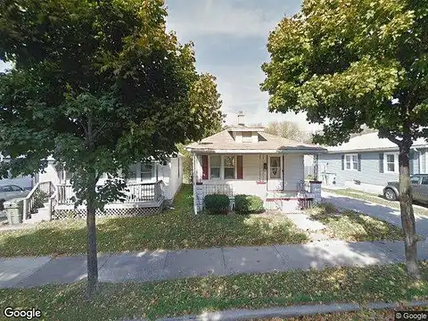 Fairview, MILWAUKEE, WI 53213