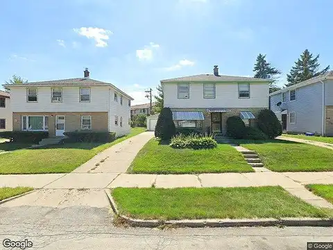 Keefe Avenue, MILWAUKEE, WI 53216