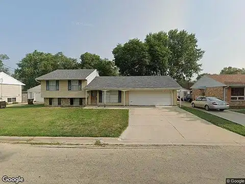 10Th, ROCK FALLS, IL 61071