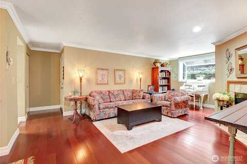 Factoria, BELLEVUE, WA 98006