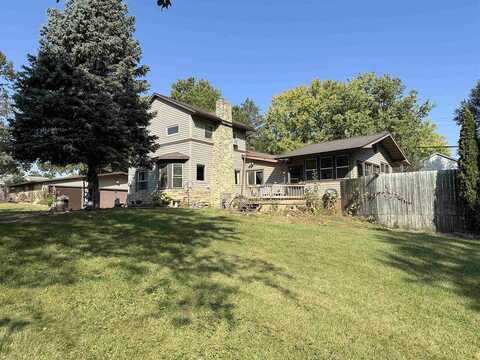 Forest, BELOIT, WI 53511