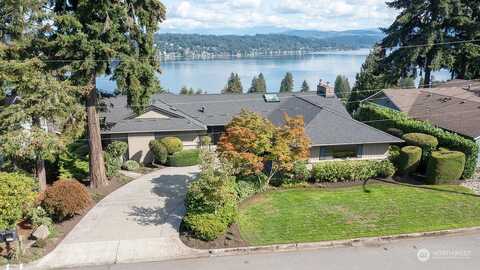 168Th, BELLEVUE, WA 98008