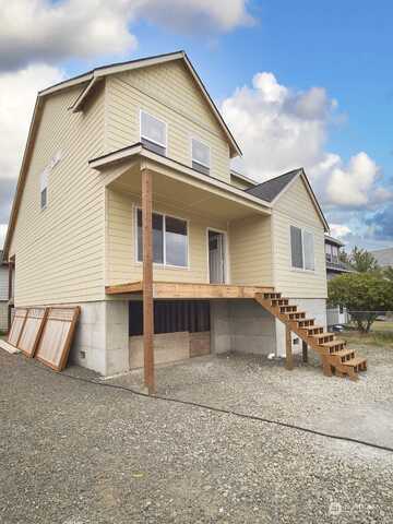 Bay Avenue, Hoquiam, WA 98550